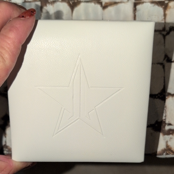 Jeffree Star Extreme Frost Sour Ice Highlighter - Picture 5 of 6